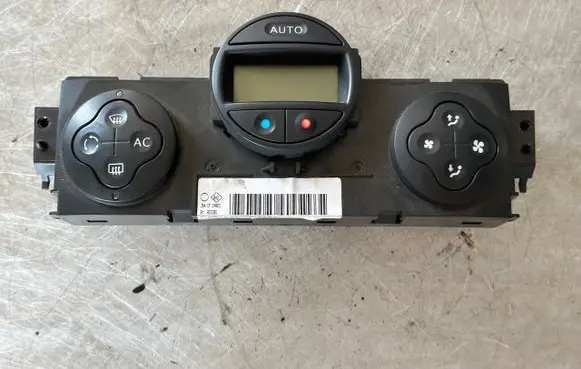 Renault Scenic II - Grand scenic II Climate control unit 8200344841