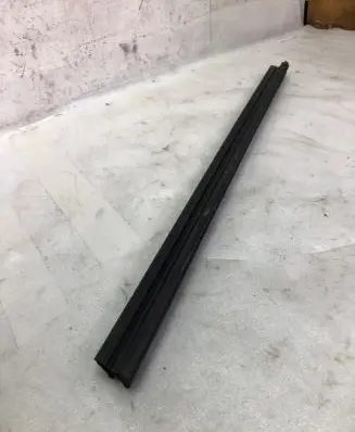 Peugeot 2008 II Rubber seal rear door window/glass 9825973980