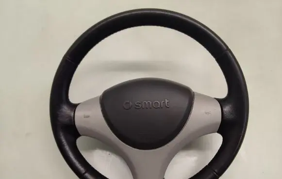 Smart ForFour I Steering wheel
