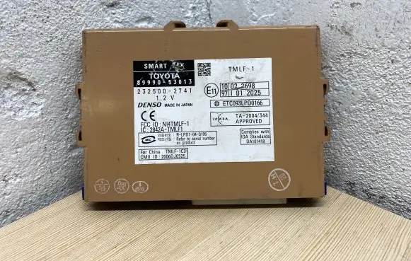 Lexus IS 220D-250-350 Keyless (KESSY) go control unit/module 8999053013 2325002741
