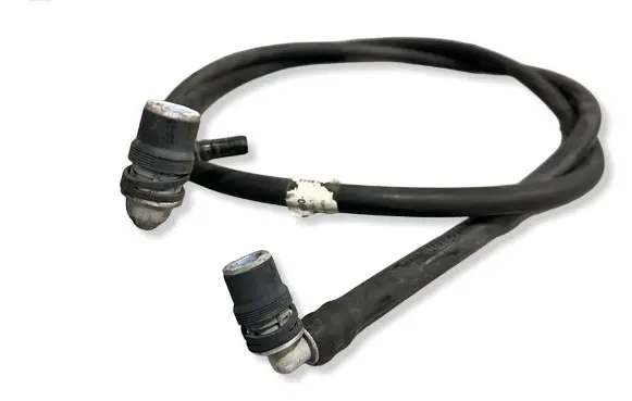 BMW 4 F36 Gran coupe Headlight washer hose/pipe 7241690