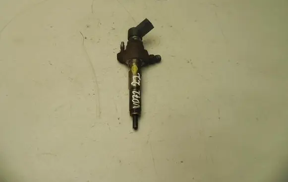 Fuel injector