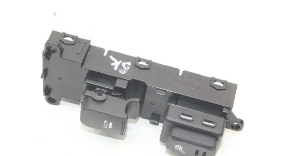 KIA Optima Electric window control switch 935802T530