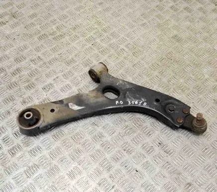 Hyundai ix35 Front lower control arm/wishbone