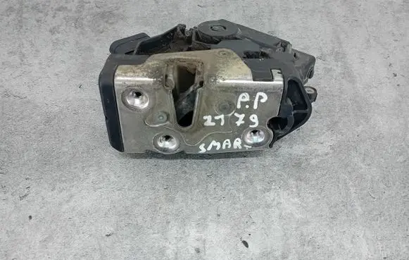 Smart ForFour I Front door lock A4547200035