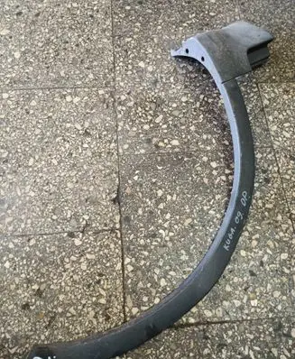 Ford Kuga I Front arch trim 8V41S16D238A