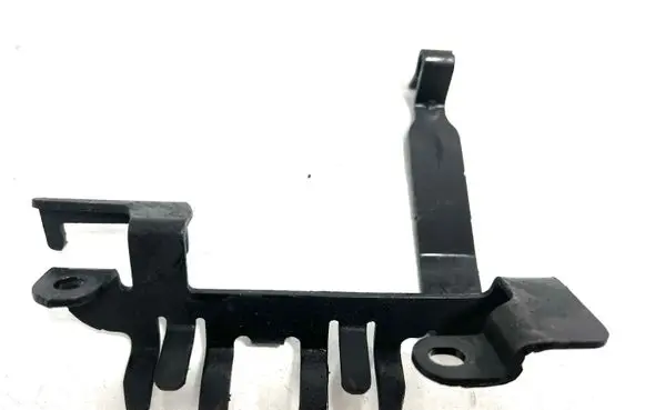 Peugeot 308 Other engine bay part 9686188780