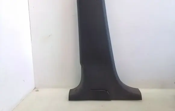 Volkswagen Touran I (B) pillar trim (bottom) 1T0867297