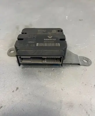 Renault Master III Airbag control unit/module 985106290R S0501C285 A2C18211700