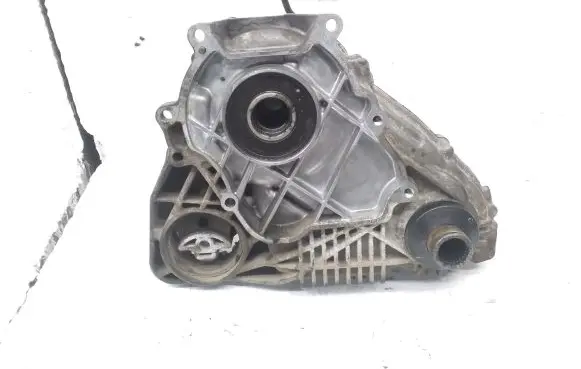BMW X3 F25 Gearbox transfer box case 7636181