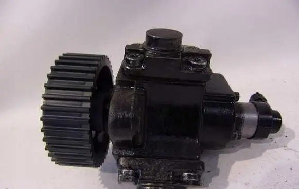 Fiat Tipo Fuel injection high pressure pump 55267246