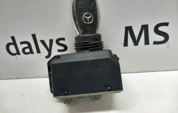 Mercedes-Benz CLS C218 X218 Ignition lock A2189053501 2189053501