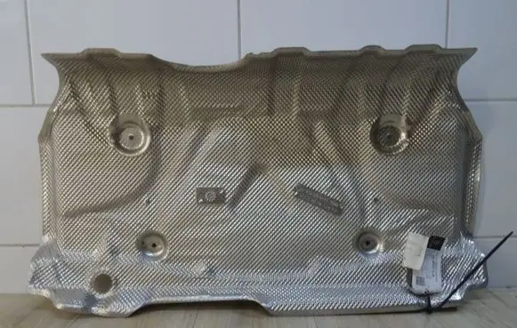 BMW X1 U11 Heat shield in engine bay A2466820171