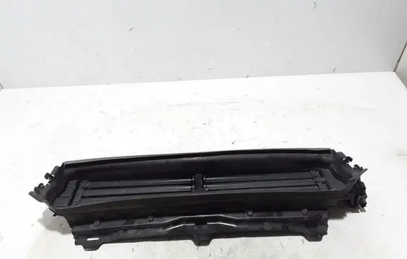 Volvo V60 Intercooler air channel guide 31455482