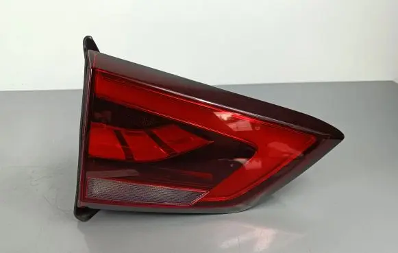 MG ZS Tailgate rear/tail lights 10571683