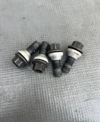 BMW X5 G05 Nuts/bolts