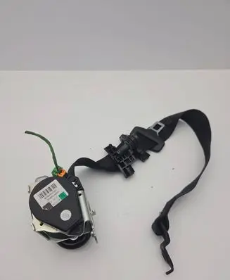 Mercedes-Benz E A207 Rear seatbelt 609650700