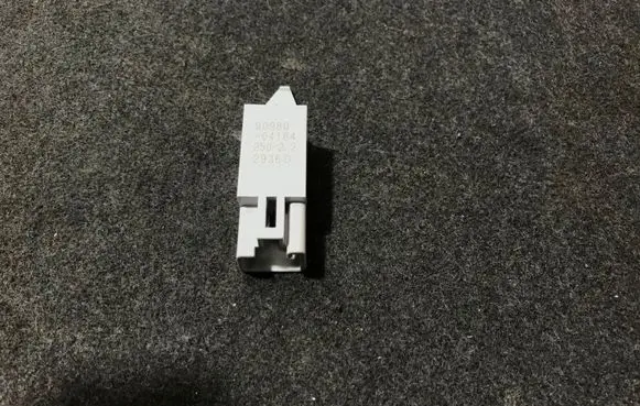 Lexus GS 300 350 430 450H Other relay 9098004184