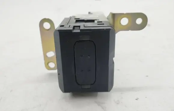 Toyota Corolla Verso AR10 Ignition lock 2584ARI24KTY 626399