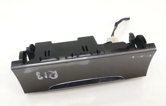 Car ashtray