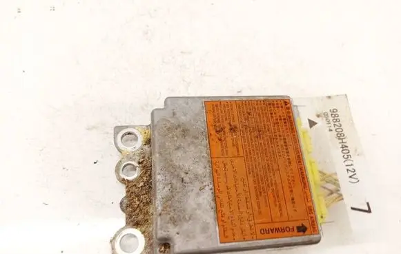 Nissan X-Trail T30 Airbag control unit/module 988208H405