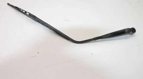 Toyota Land Cruiser (HDJ90) Rear wiper blade arm