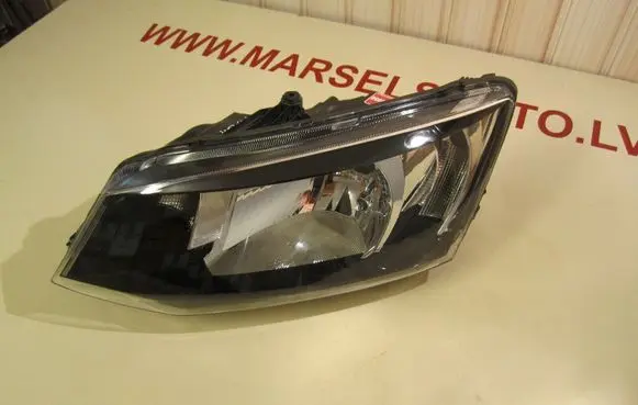 Skoda Fabia Mk3 (NJ) Headlight/headlamp