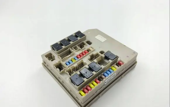 Renault Clio III Other control units/modules 674660B