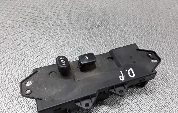 Chrysler Pacifica Electric window control switch 77480191