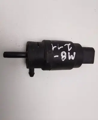 Mercedes-Benz E W211 Windscreen/windshield washer pump