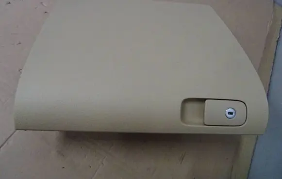 Volkswagen Golf Plus Glove box 5M1857097K TP7705