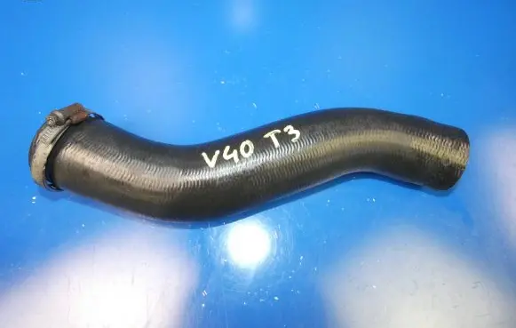 Volvo V40 Air intake hose/pipe