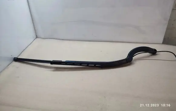 Jaguar XF X250 Front wiper blade arm