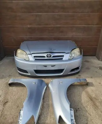 Toyota Corolla E120 E130 Front bodywork piece 