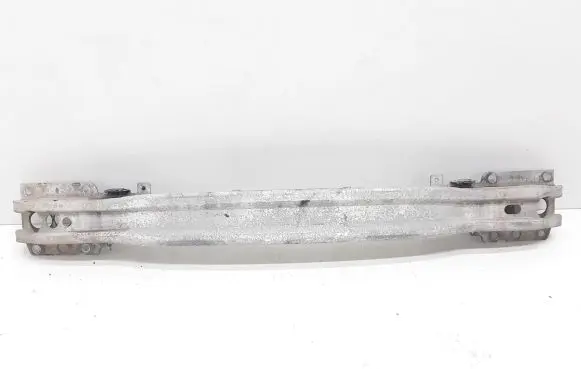 Volvo V70 Front bumper cross member 30791152