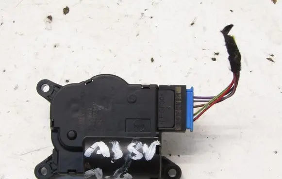 Audi A3 S3 8V A/C air flow flap actuator/motor 5Q0907511K