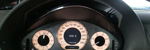 Mercedes-Benz E W211 Speedometer (instrument cluster) A2115406248 2115406248