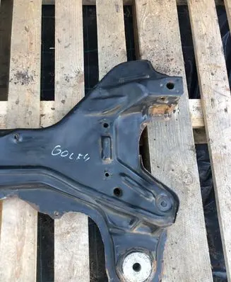 Volkswagen Golf IV Front subframe