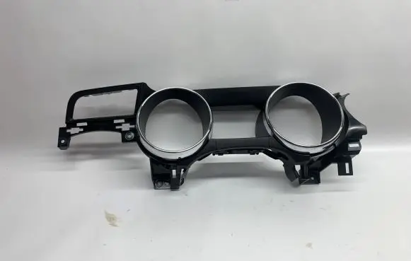 Ford Mustang VI Dashboard trim FR3B63044D70B