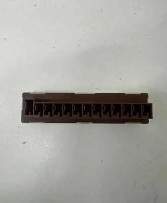Mercedes-Benz A W176 Voltage converter/converter module A0009820012