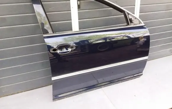 Volkswagen Phaeton Front door 3D0864942
