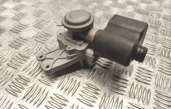 Mercedes-Benz E W212 EGR valve A0031400060 A2711401087