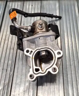 Ford Fusion II Fuel injection high pressure pump EJ7E9D376CA 3009191703 0261520247