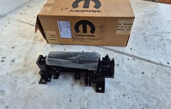 Chrysler Grand Voyager V Sliding door interior handle 1AE301X9AC