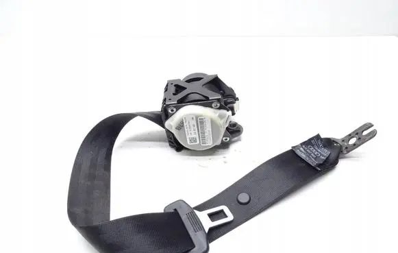 Audi Q3 8U Rear seatbelt 8U0857805