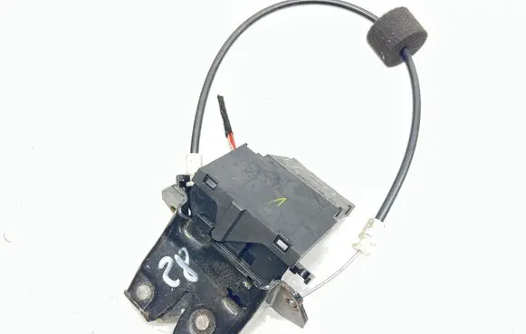Mercedes-Benz CLK A209 C209 Loading door lock A1717500085