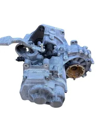 Volkswagen PASSAT B7 Manual 6 speed gearbox KVT