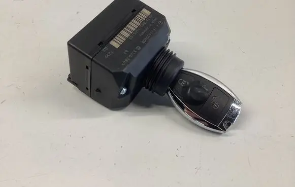 Mercedes-Benz ML W164 Ignition lock A1645450908 33002805 4005368571606189