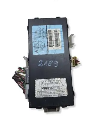 Mitsubishi Eclipse Fuse box set 8637A0 97RI012032 18637A067