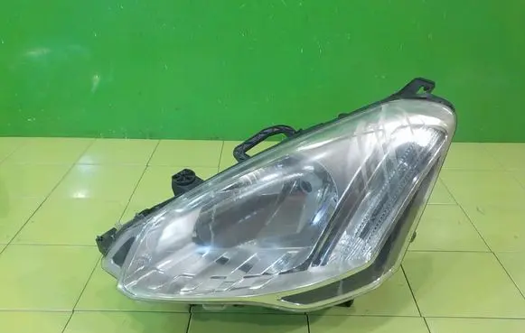 Citroen Berlingo Headlight/headlamp 90014385